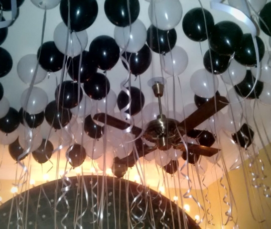 Helium balloons in noida